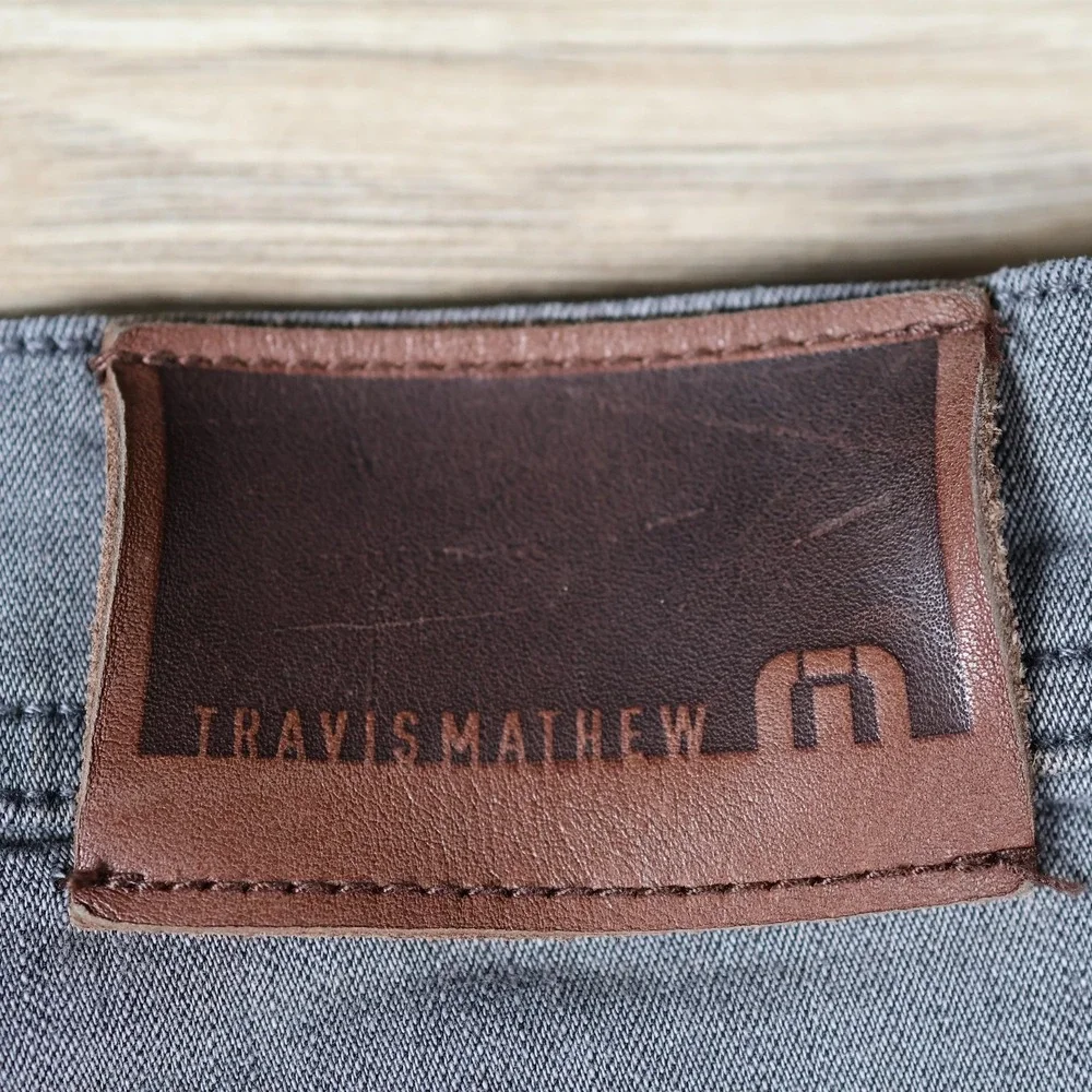 Travis Mathew Jeans Mens 36x27.5 Grey Pants Stretch Casual Golf Trousers Preppy